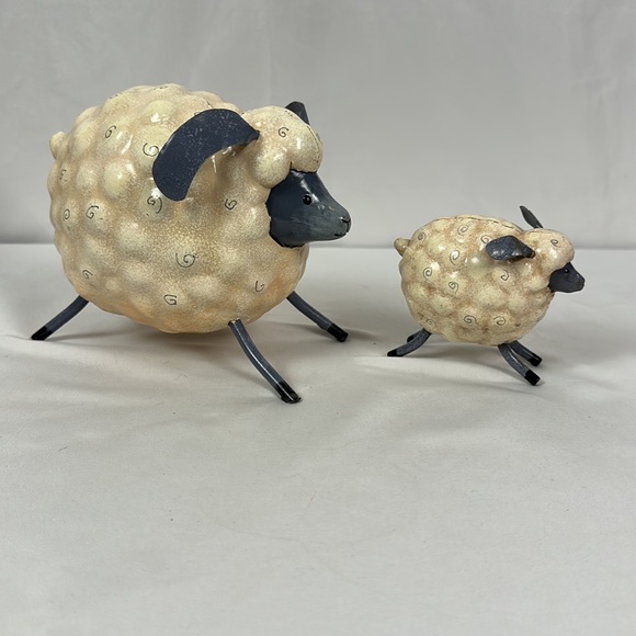 Large and Small Lamb Sheep Metal Home Decor Figurine Statue set of two - Picture 2 of 13